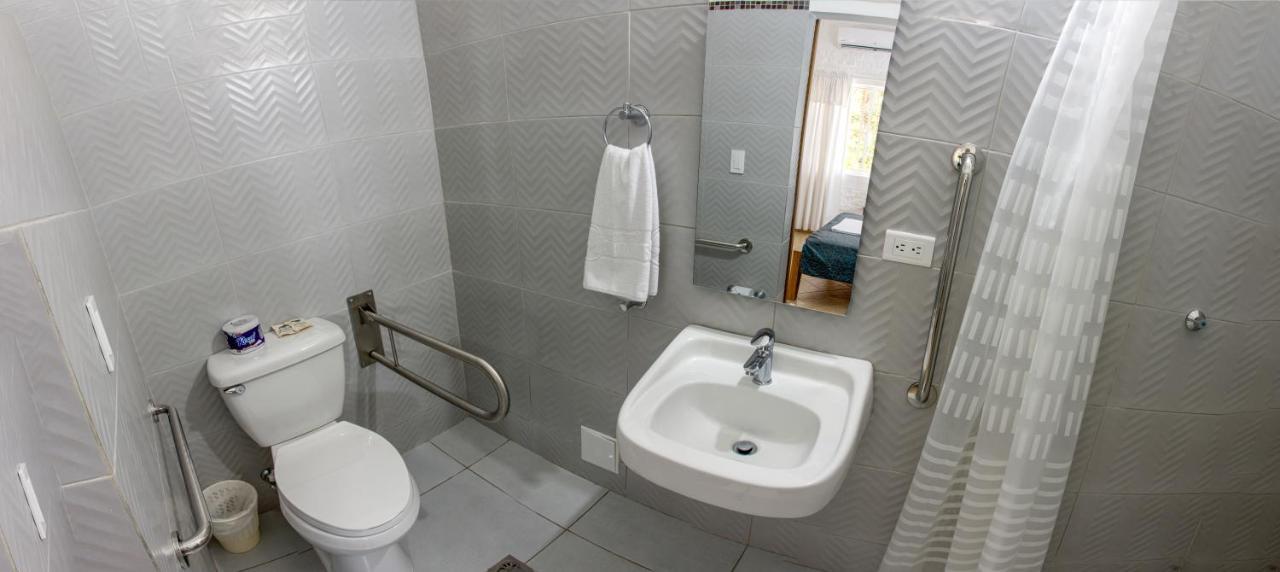Hosteria Horizontes Caucasia Dış mekan fotoğraf