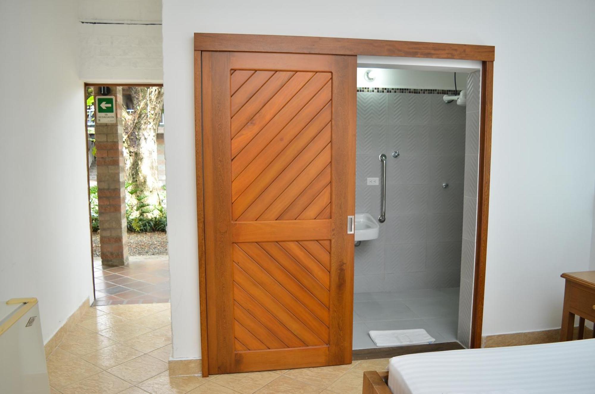 Hosteria Horizontes Caucasia Oda fotoğraf